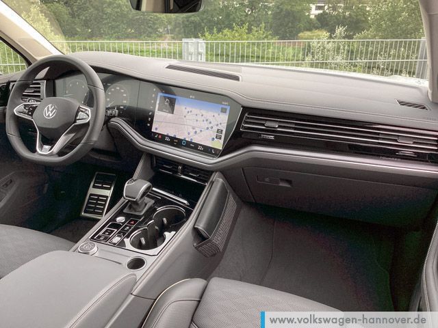 Volkswagen Touareg 2025
