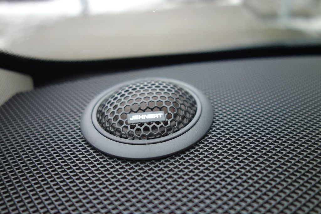 Mercedes-Benz 2020