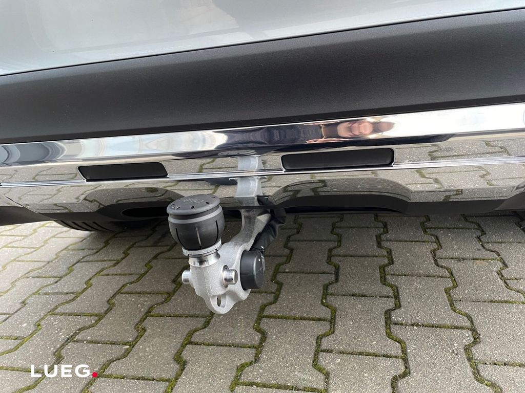 Mercedes-Benz GLC 300 2026