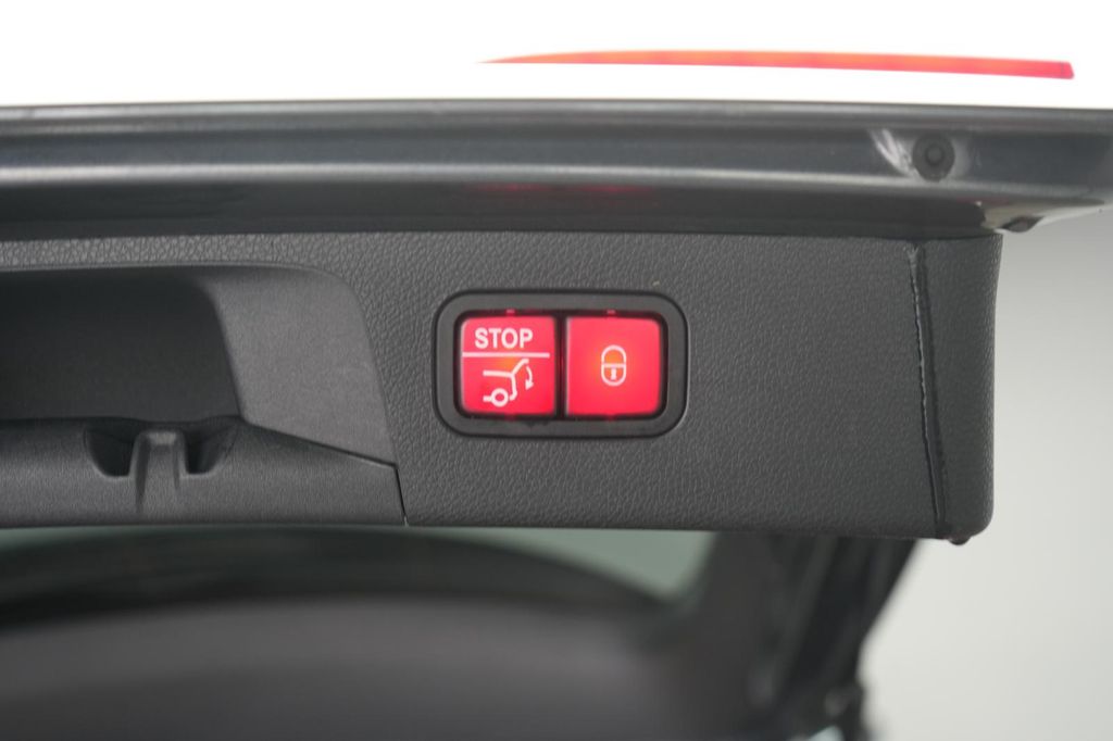 Mercedes-Benz E 300 2022