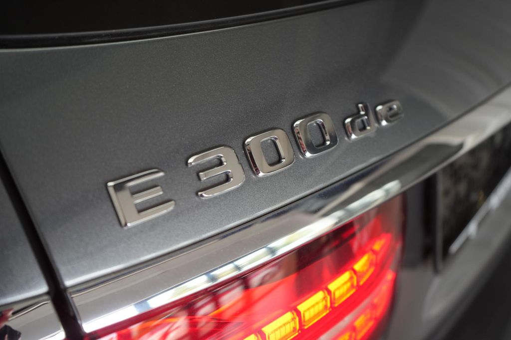 Mercedes-Benz E 300 2022