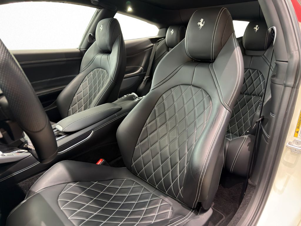 Ferrari GTC4Lusso 2019