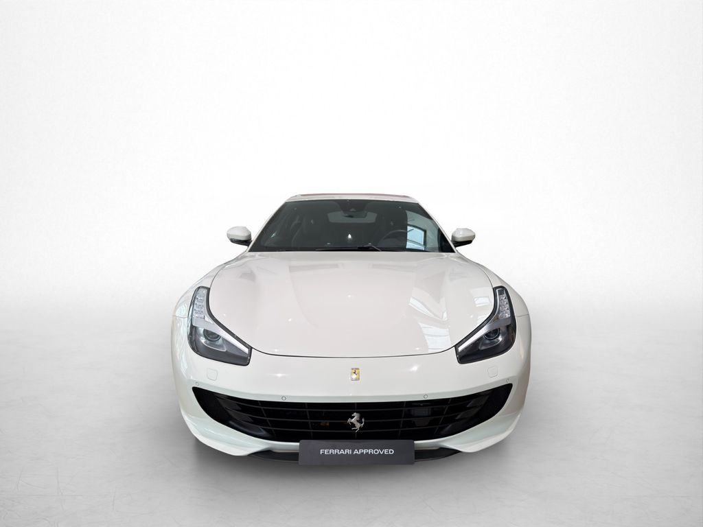 Ferrari GTC4Lusso 2019
