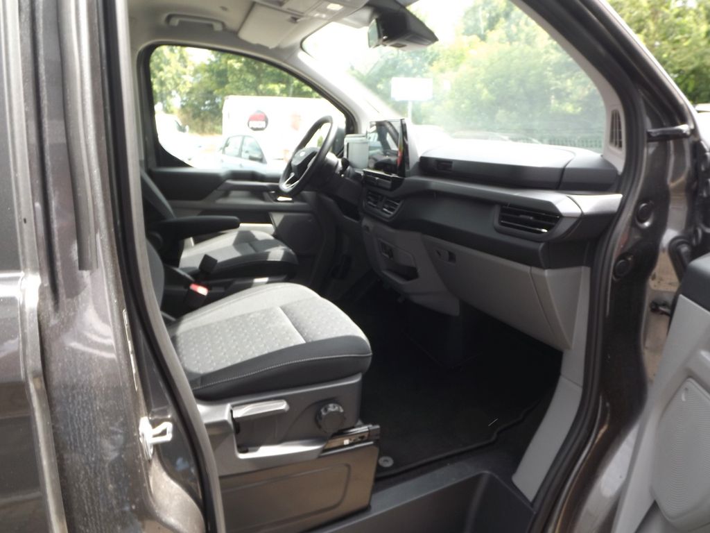 Ford Tourneo Custom 2024