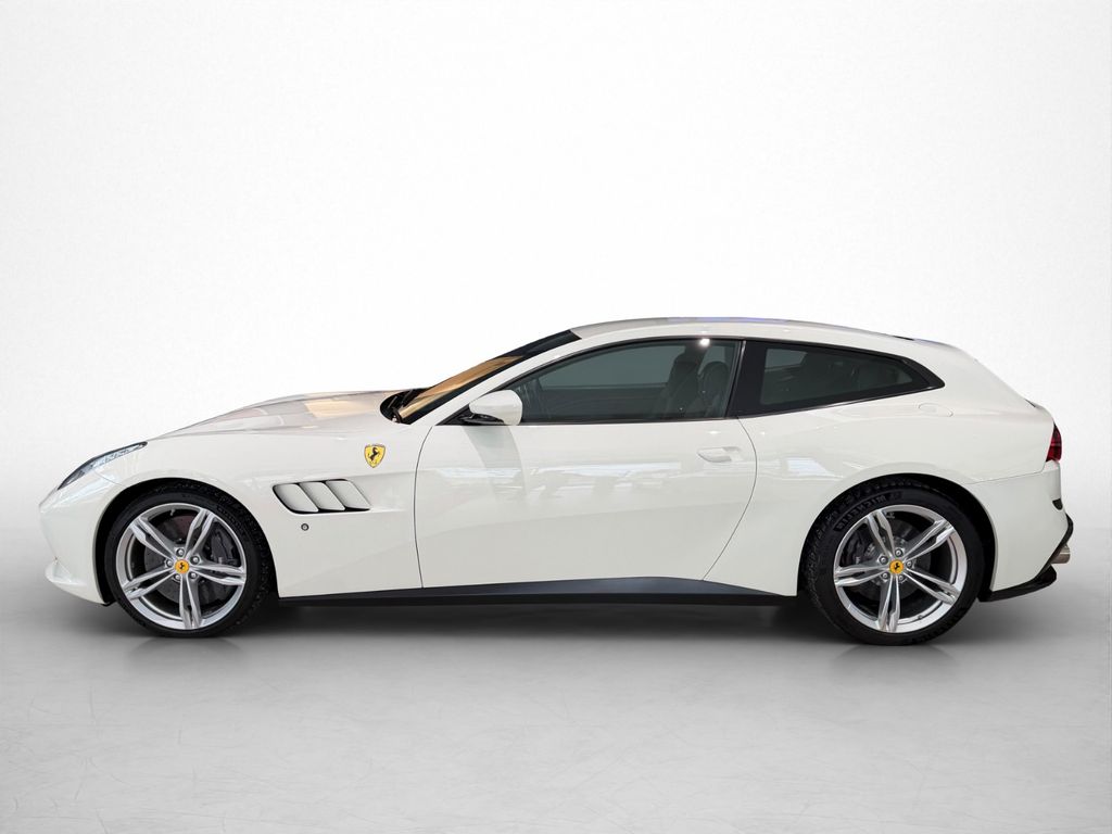 Ferrari GTC4Lusso 2019