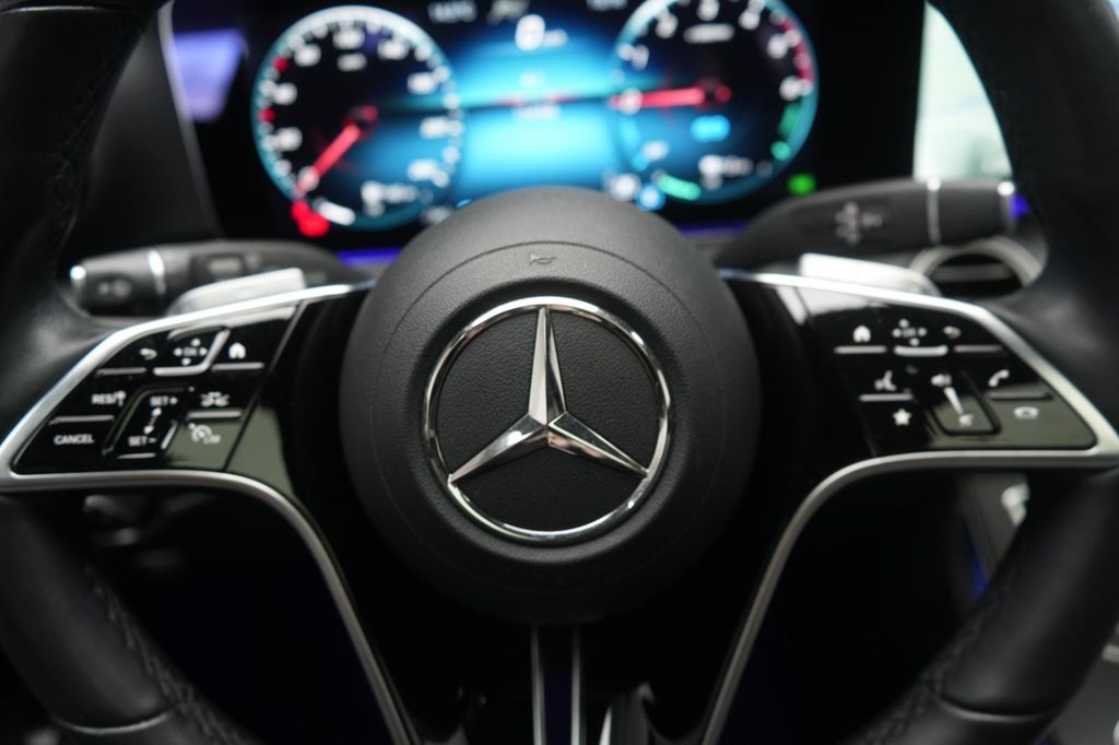 Mercedes-Benz E 300 2022