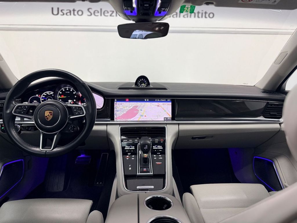 Porsche Panamera 2018