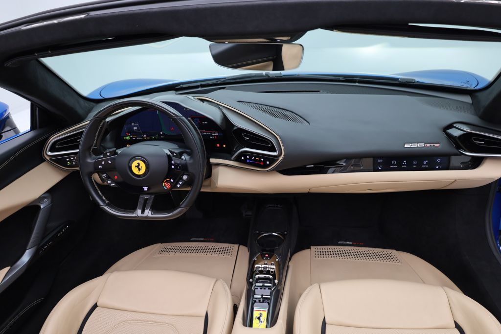 Ferrari 296 GTS 2022