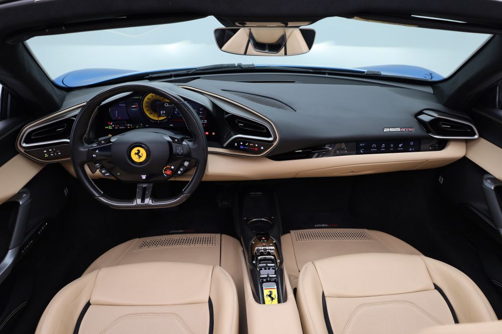 Ferrari 296 GTS 2022