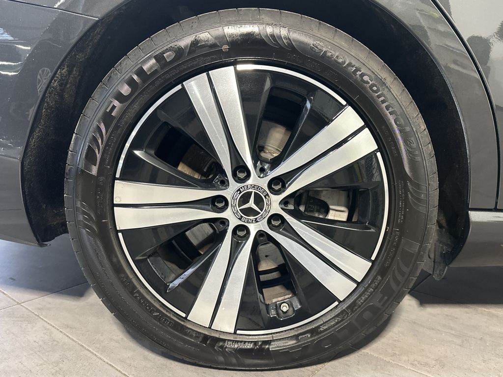 Mercedes-Benz C 200 2023