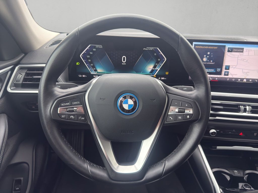 BMW i4 2023
