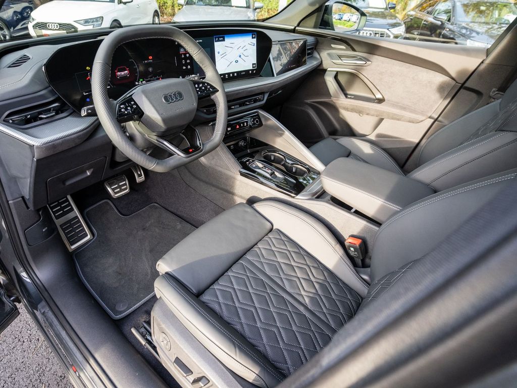 Audi SQ5 2025