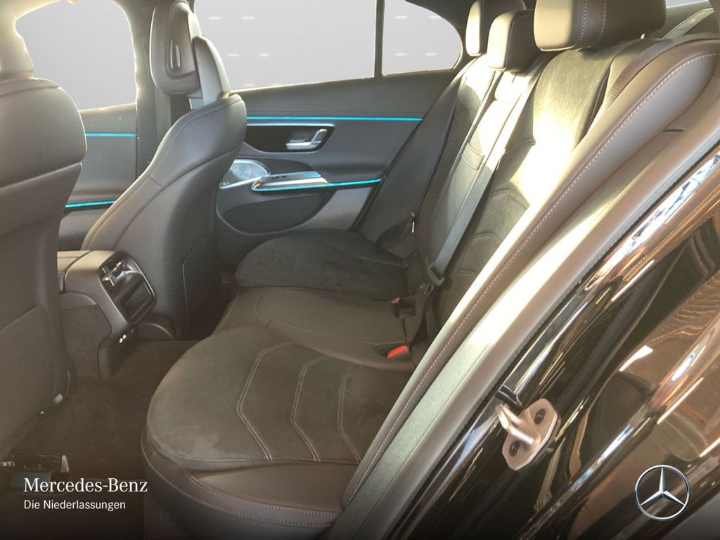 Mercedes-Benz E 300 2025