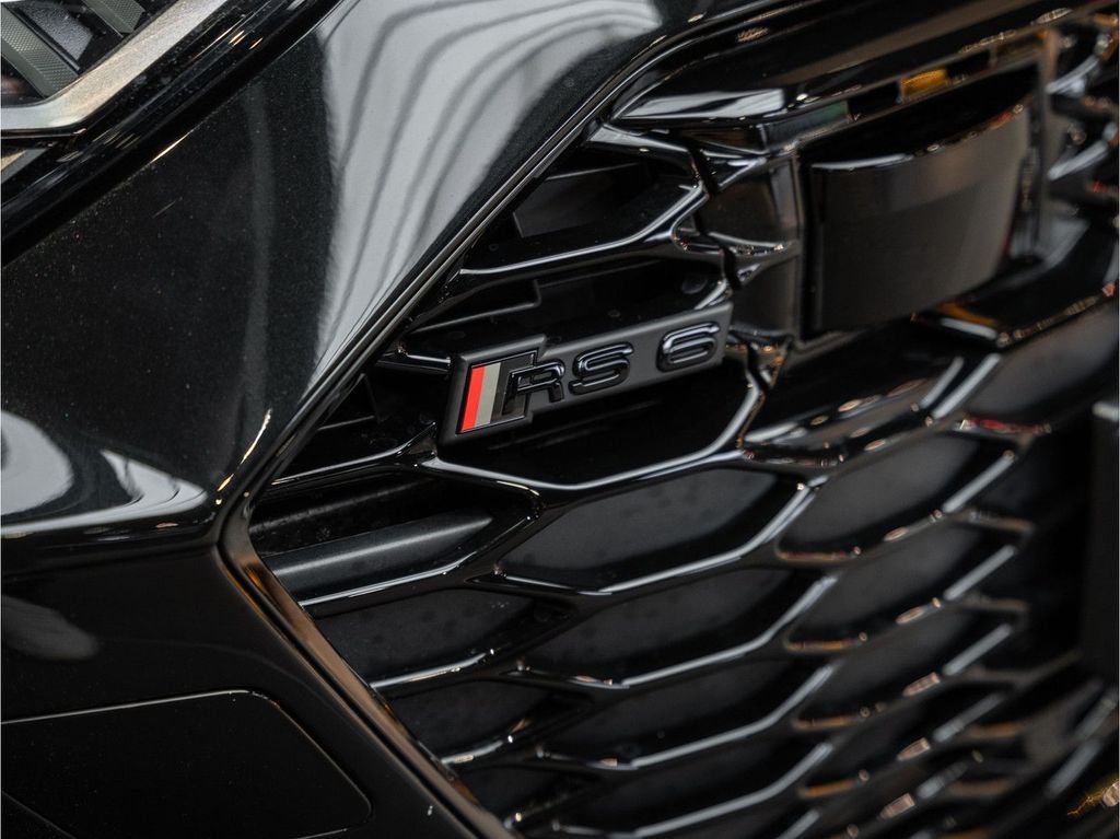 Audi RS6 2024