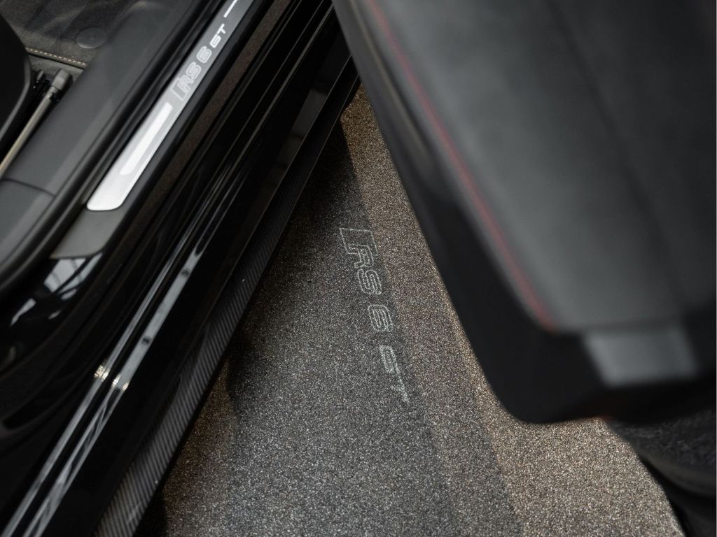 Audi RS6 2024