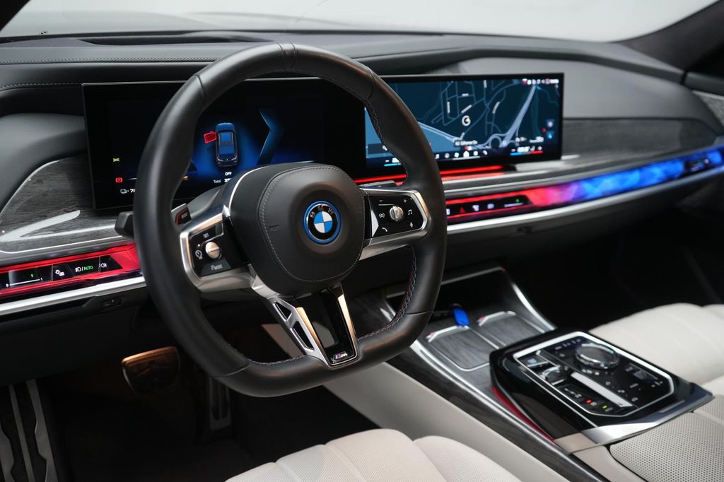 BMW i7 2023