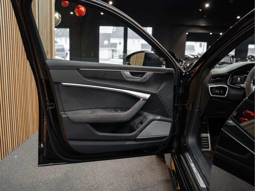 Audi RS6 2024