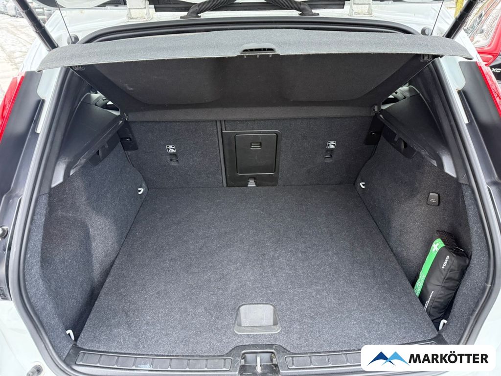 Volvo XC40 2022