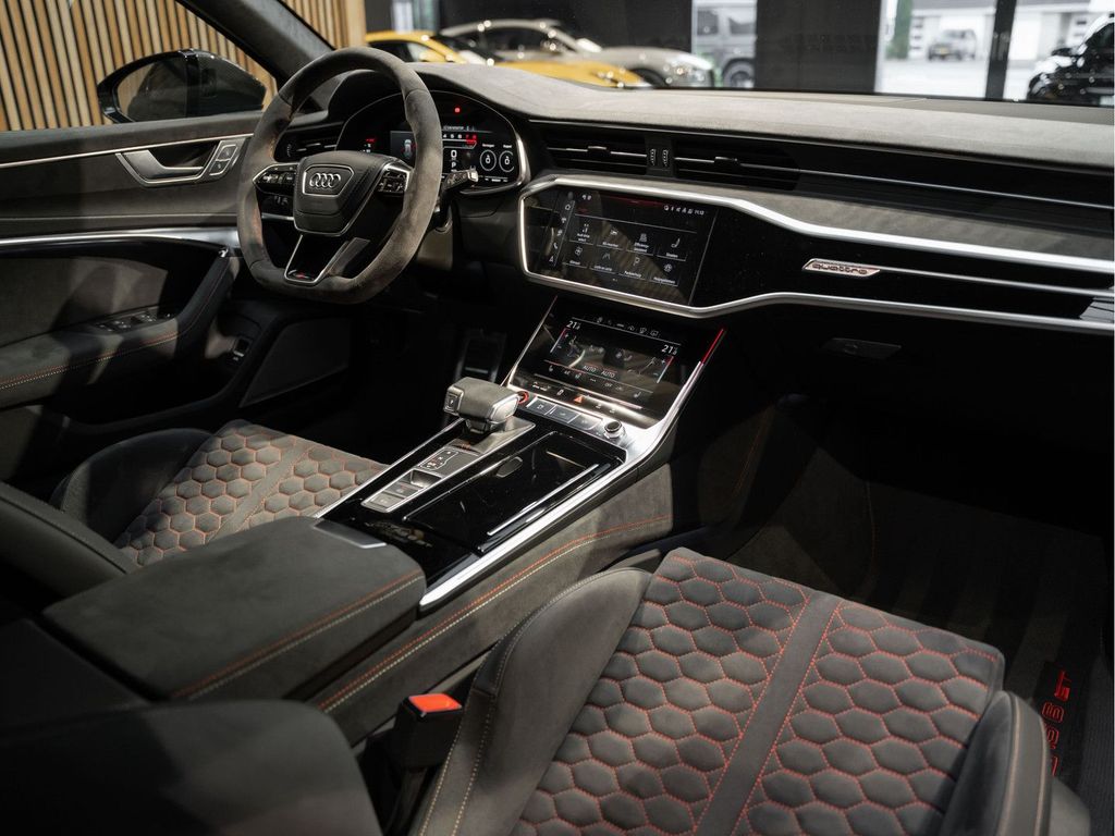Audi RS6 2024