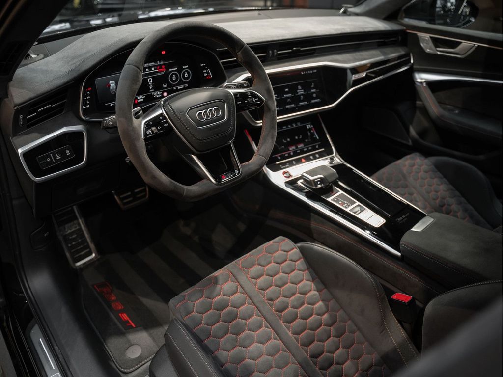 Audi RS6 2024