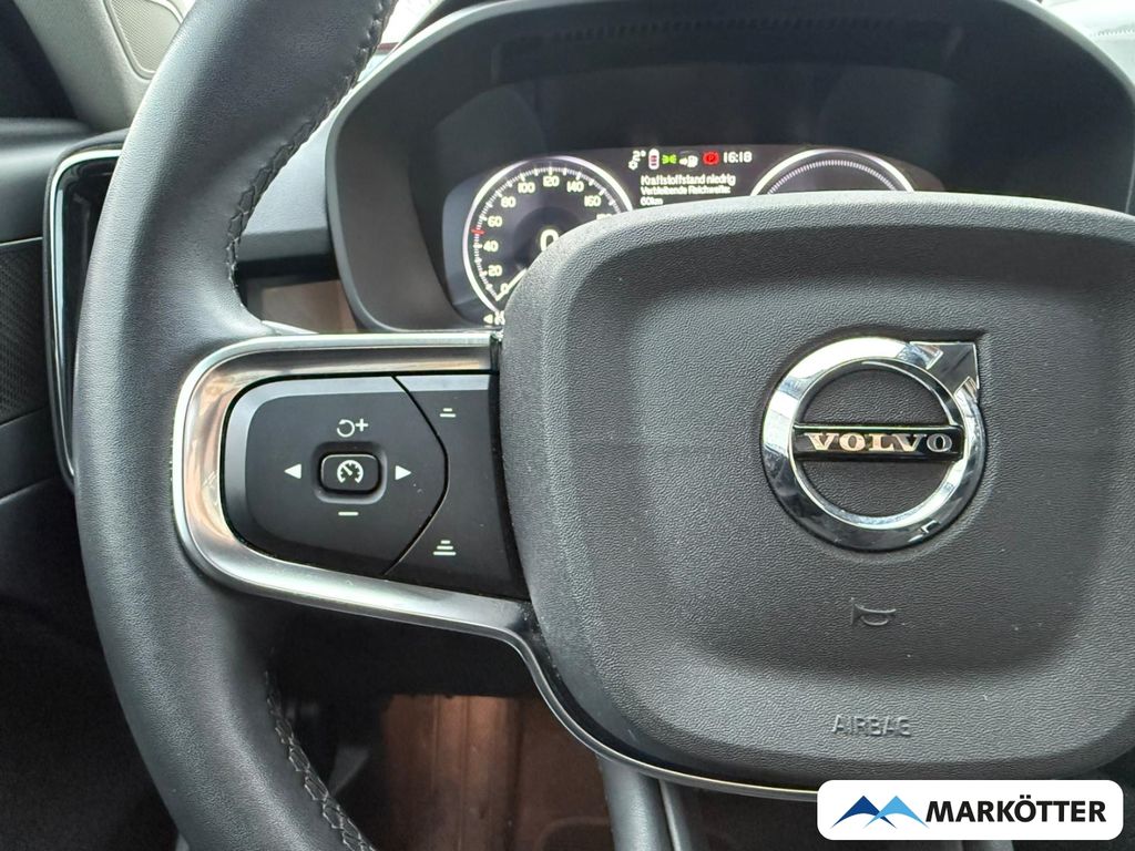 Volvo XC40 2022