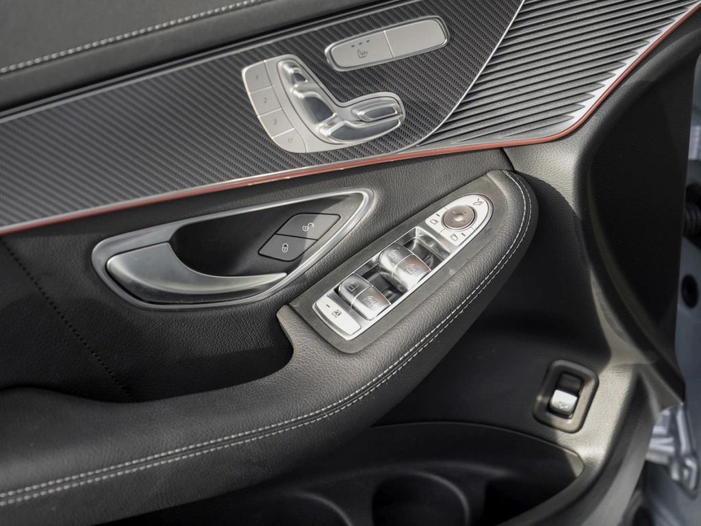 Mercedes-Benz EQC 2022