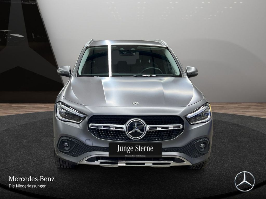Mercedes-Benz GLA 220 2022