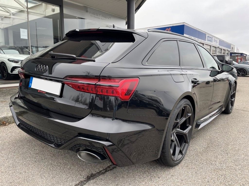 Audi RS6 2025