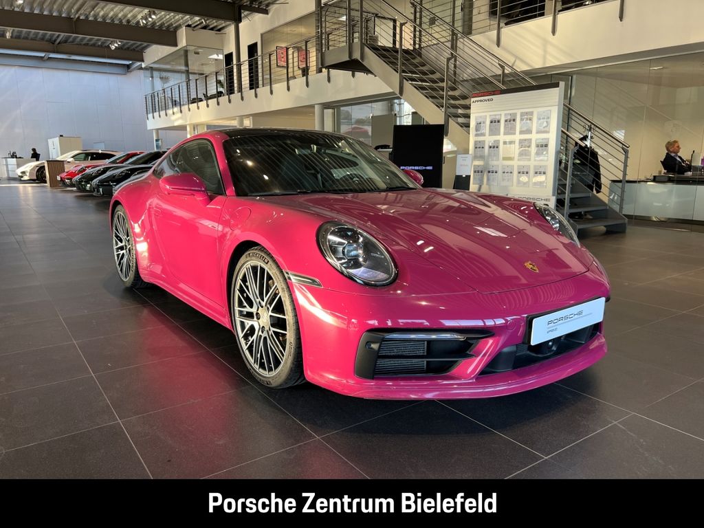 Porsche 992 2023