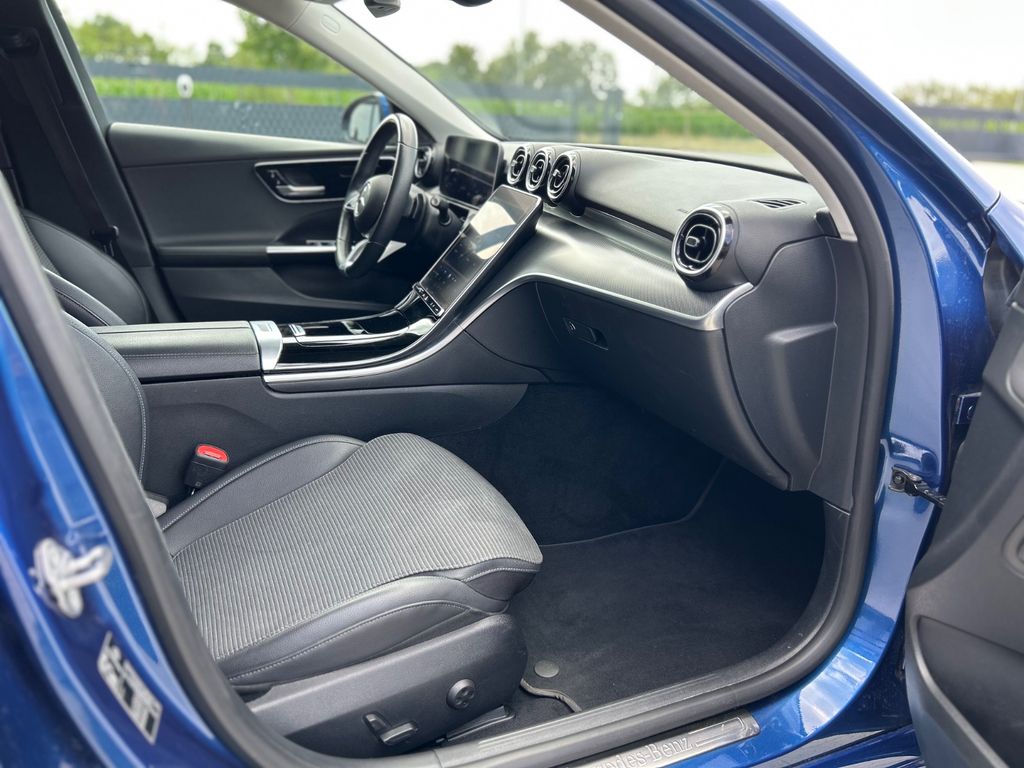 Mercedes-Benz C 220 2023