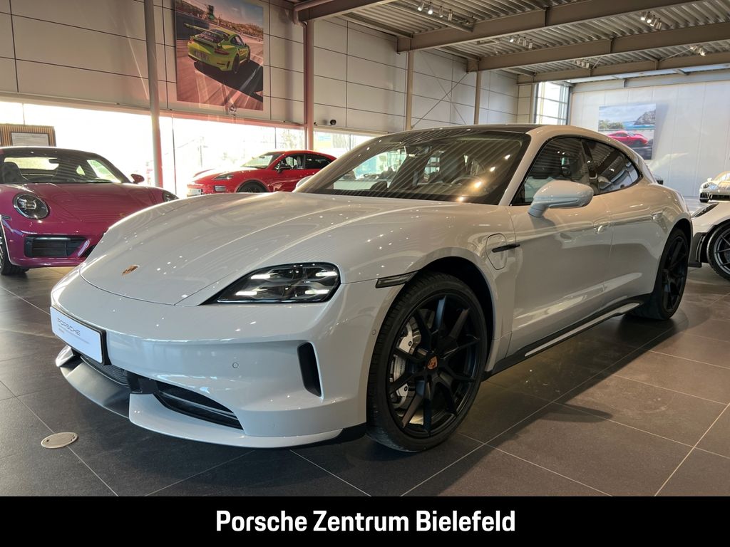 Porsche Taycan 2025