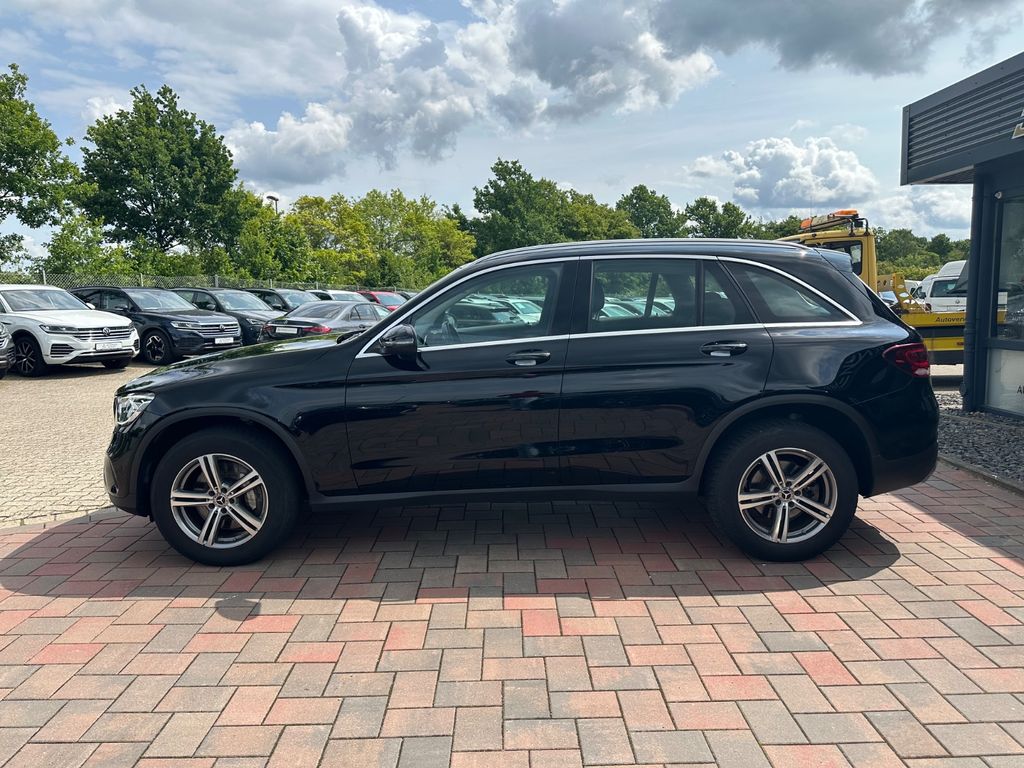 Mercedes-Benz GLC 300 2022