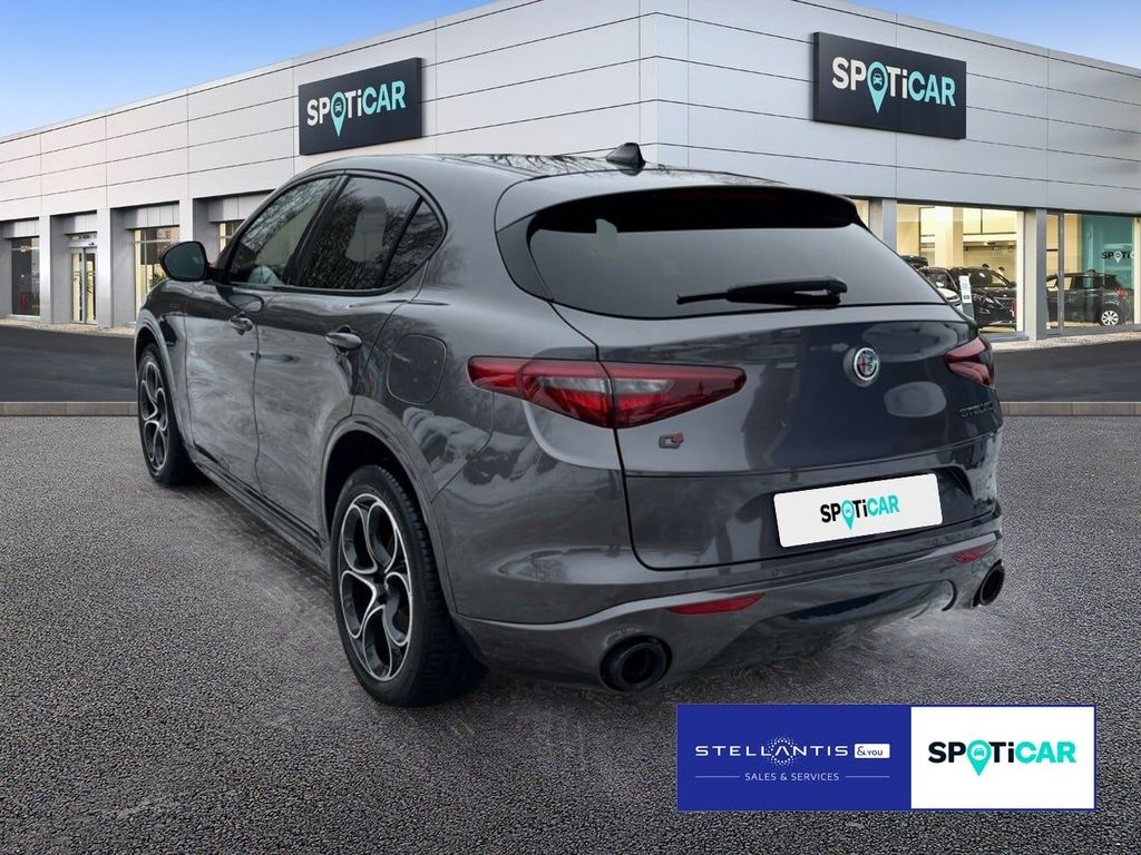 Alfa Romeo Stelvio 2021