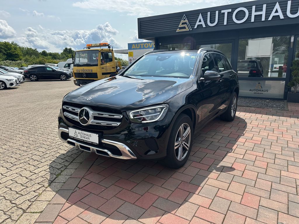 Mercedes-Benz GLC 300 2022