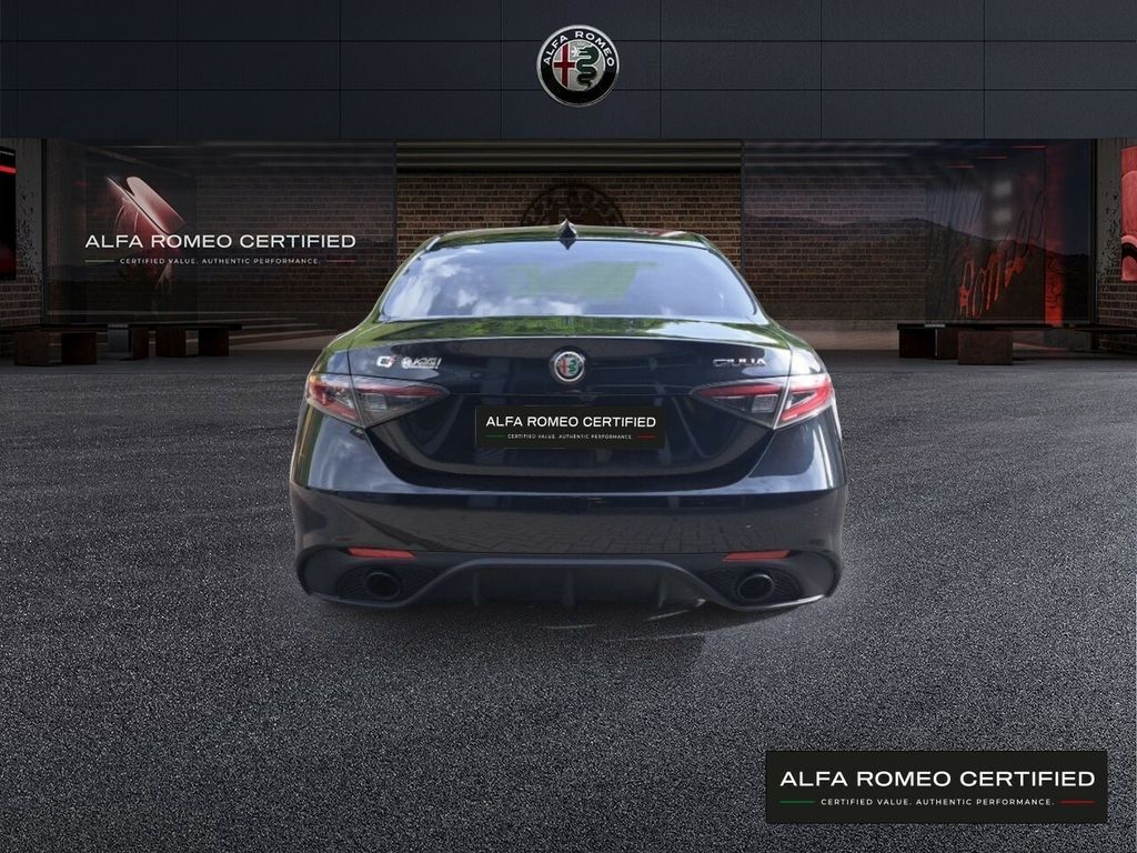 Alfa Romeo Giulia 2025