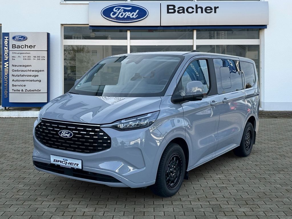 Ford Tourneo Custom 2025