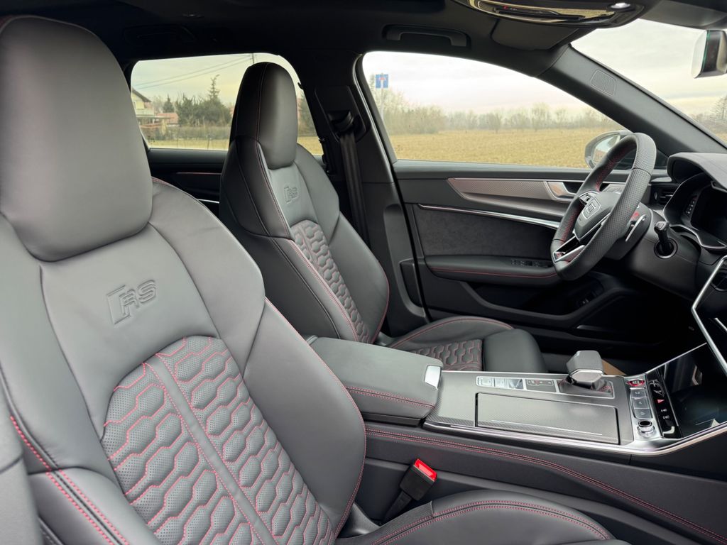 Audi RS6 2025