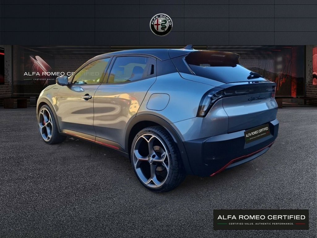 Alfa Romeo Junior 2025