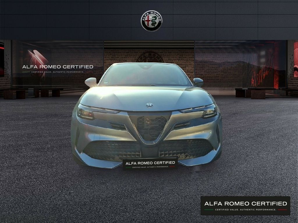 Alfa Romeo Junior 2025
