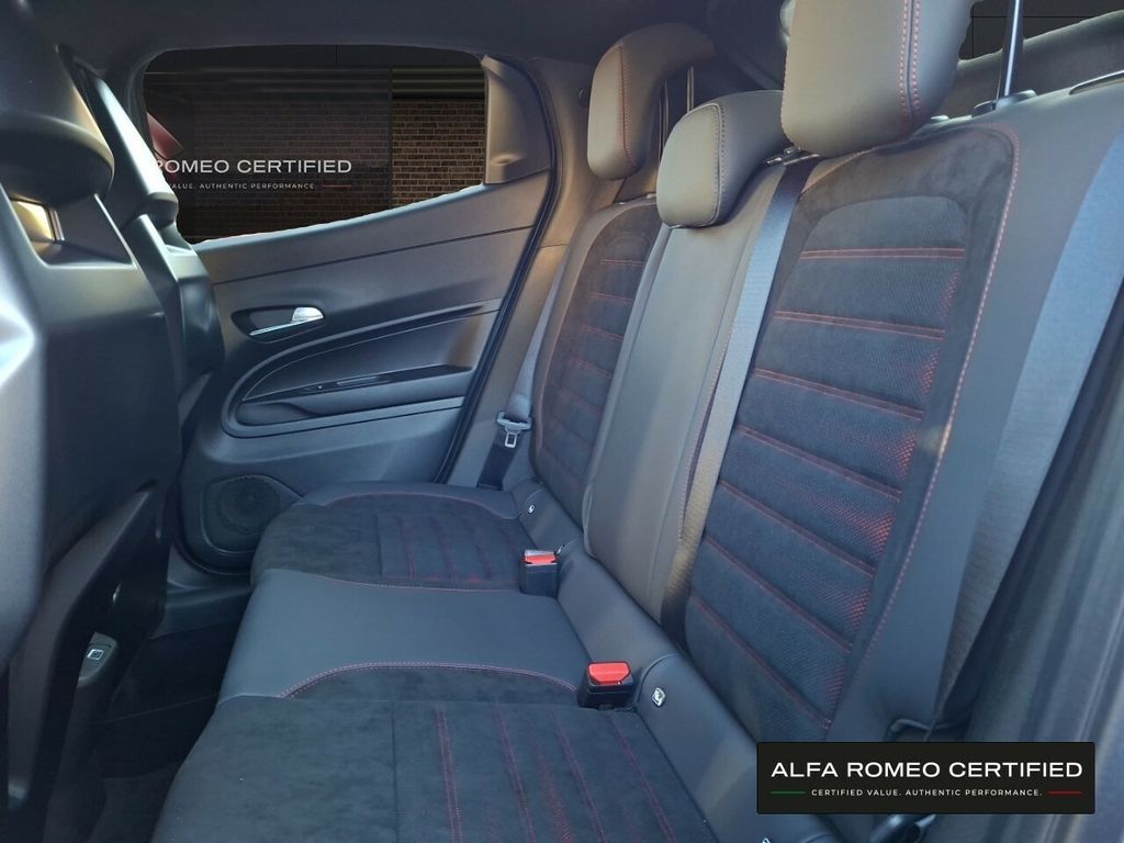 Alfa Romeo Junior 2025