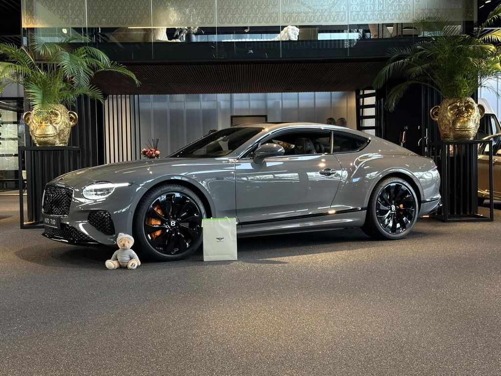 Bentley Continental GT 2025