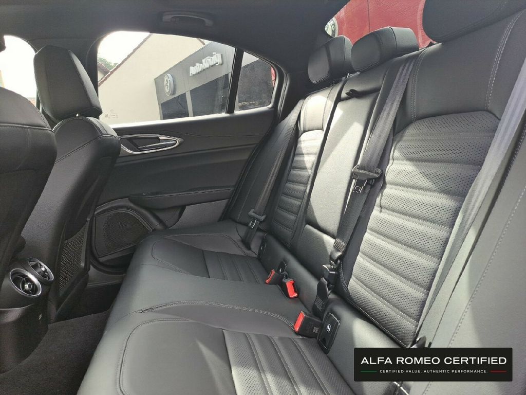 Alfa Romeo Giulia 2025