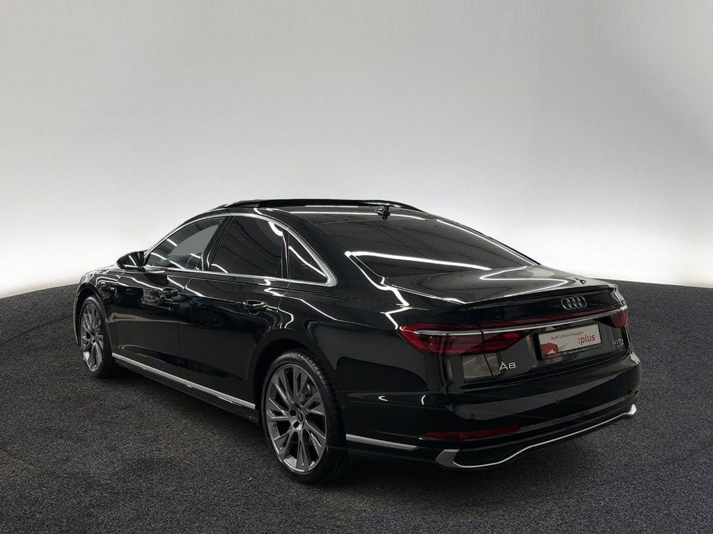 Audi A8 2022