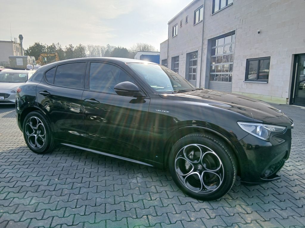 Alfa Romeo Stelvio 2022