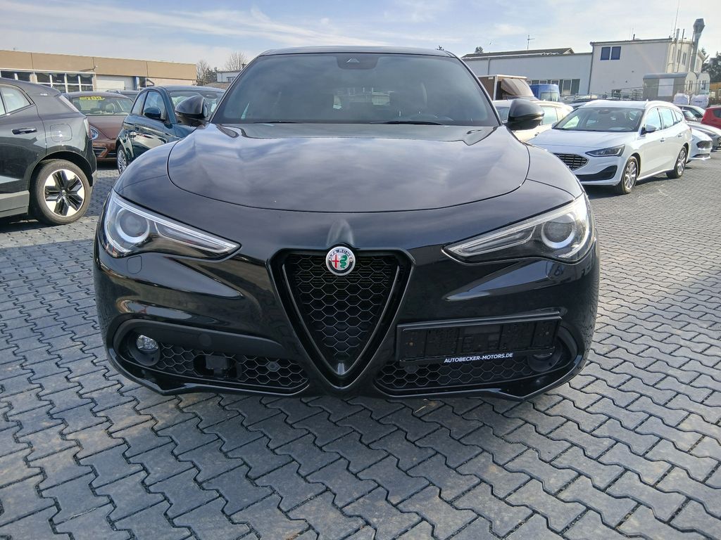 Alfa Romeo Stelvio 2022