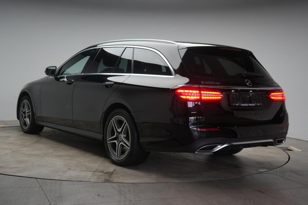 Mercedes-Benz E 300 2021
