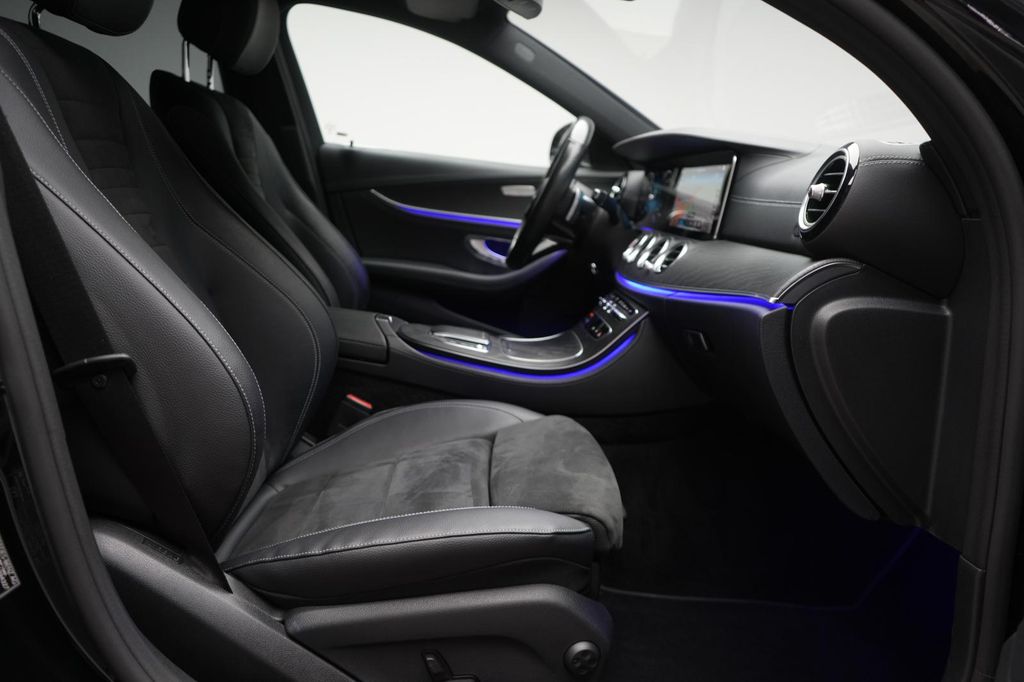 Mercedes-Benz E 300 2021