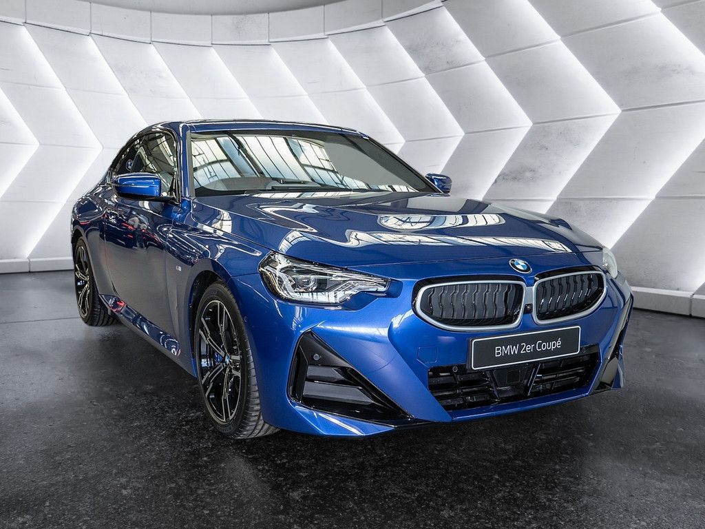 BMW 230