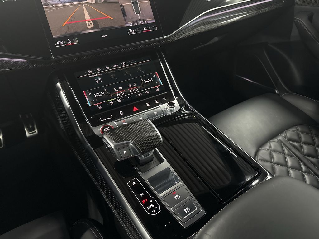 Audi SQ8 2022
