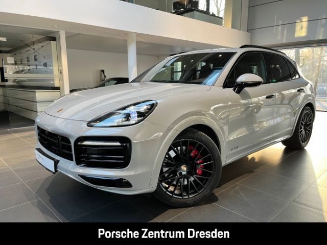 Porsche Cayenne 2022
